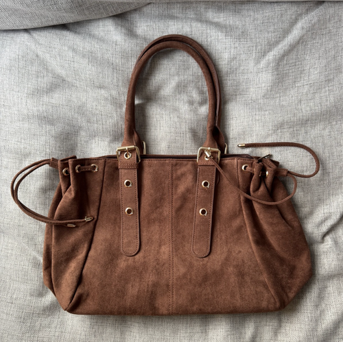 Sac Cherry 🍒 en suédine marron clair